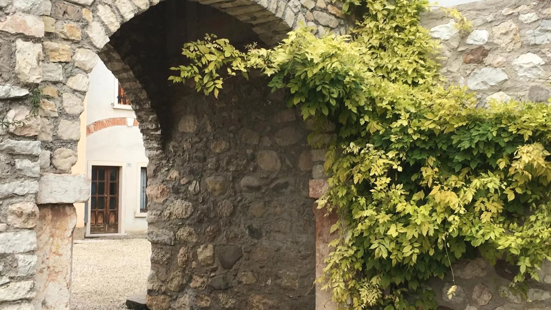 Apartment Appartamenti Garda Mulino